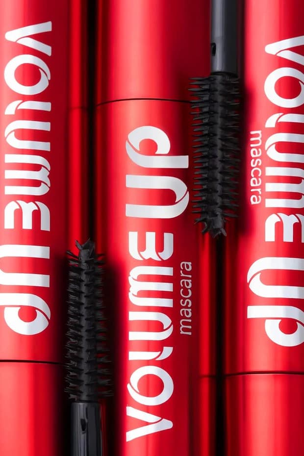 Volume Up Mascara Yoğun Hacim ve Lifting Etkili Kat Kat Uygulanabilir Maskara